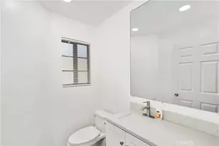 18435 Keswick Street, Reseda, CA 91335 - Photo 16