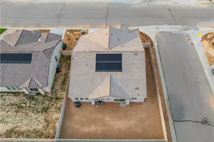 8812 W Dale Dr, Lancaster, CA 93536 - Photo 42