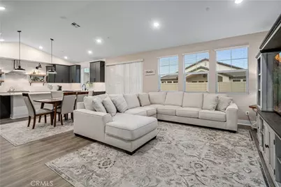 8812 W Dale Drive, Lancaster, CA 93536 - Photo 10