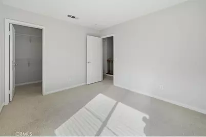 19345 Laroda Lane, Saugus, CA 91350 - Photo 28