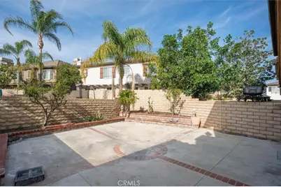 19345 Laroda Lane, Saugus, CA 91350 - Photo 34