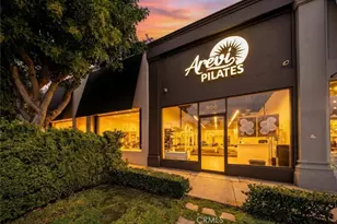 906 N La Cienega Blvd, West Hollywood, CA 90069 - Photo 1