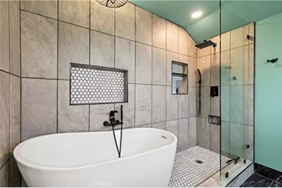 28972 Lotusgarden, Canyon Country, CA 91387 - Photo 26