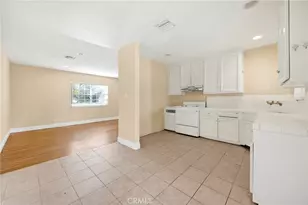 6912 Cedros Ave, Van Nuys, CA 91405 - Photo 8