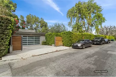 15641 Meadowgate, Encino, CA 91436 - Photo 46