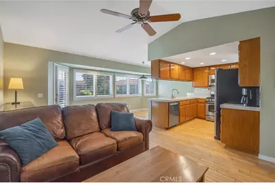 27864 Wakefield, Castaic, CA 91384 - Photo 10