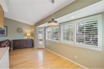 27864 Wakefield, Castaic, CA 91384 - Photo 14