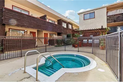 5400 Newcastle Avenue #70, Encino, CA 91316 - Photo 18