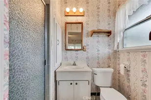 15235 Lassen St, Mission Hills (San Fernando), CA 91345 - Photo 24