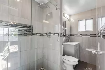 13761 Dronfield Avenue, Sylmar, CA 91342 - Photo 16