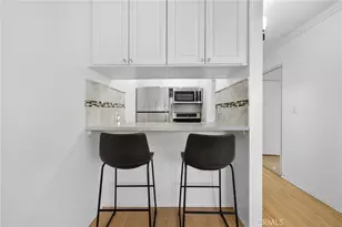 525 S Ardmore Ave, Los Angeles, CA 90020 - Photo 10