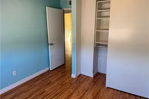 19216 Hamlin St, Reseda, CA 91335 - Photo 12