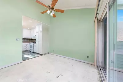 9952 Sepulveda #5, Mission Hills (San Fernando), CA 91345 - Photo 10