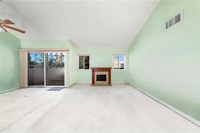 9952 Sepulveda #5, Mission Hills (San Fernando), CA 91345 - Photo 8