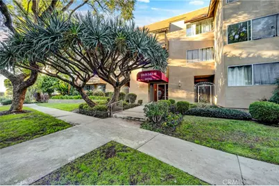 14141 Dickens #301, Sherman Oaks, CA 91423 - Photo 18