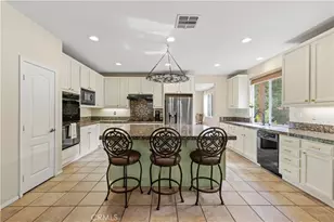 26648 Shakespeare Ln, Stevenson Ranch, CA 91381 - Photo 14