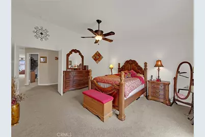 20361 Julia Ln, Saugus, CA 91350 - Photo 18