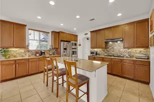 20361 Julia Ln, Saugus, CA 91350 - Photo 6