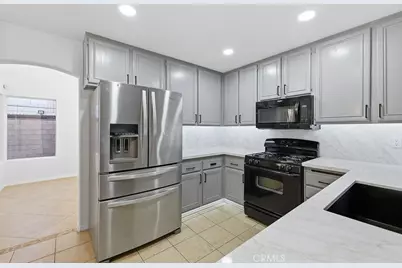 4051 Sage Court, Palmdale, CA 93552 - Photo 10