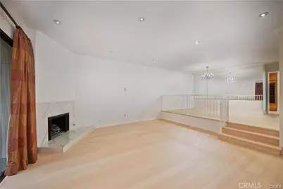 5711 Owensmouth Avenue #117, Woodland Hills, CA 91367 - Photo 2