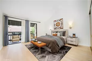 5711 Owensmouth Ave, Woodland Hills, CA 91367 - Photo 16