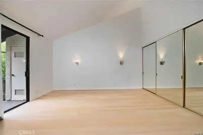 5711 Owensmouth Avenue #117, Woodland Hills, CA 91367 - Photo 18