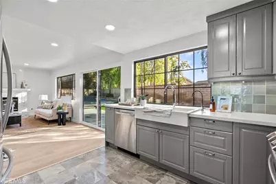 28092 Croco, Canyon Country, CA 91387 - Photo 16
