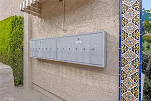 11025 Kittridge, North Hollywood, CA 91606 - Photo 22