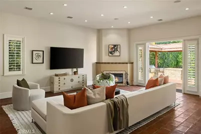 13845 Magnolia Boulevard, Sherman Oaks, CA 91423 - Photo 14