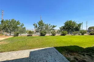 6727 Miramar, Palmdale, CA 93551 - Photo 46