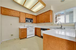 4044 Belleshire, Palmdale, CA 93552 - Photo 8