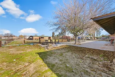 10837 E Avenue R10, Littlerock, CA 93543 - Photo 44