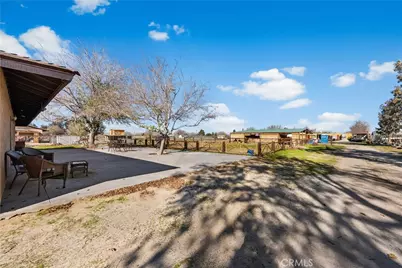 10837 E Avenue R10, Littlerock, CA 93543 - Photo 34