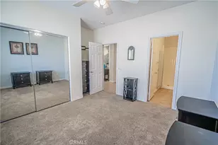 28076 Bridlewood, Castaic, CA 91384 - Photo 12