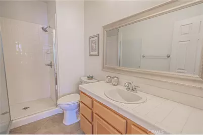 28076 Bridlewood, Castaic, CA 91384 - Photo 10