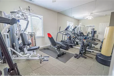28076 Bridlewood, Castaic, CA 91384 - Photo 34