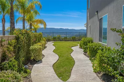 28076 Bridlewood, Castaic, CA 91384 - Photo 42