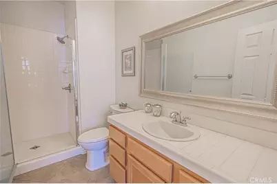 28076 Bridlewood, Castaic, CA 91384 - Photo 8