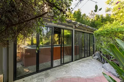 5653 Shirley Avenue, Tarzana, CA 91356 - Photo 12