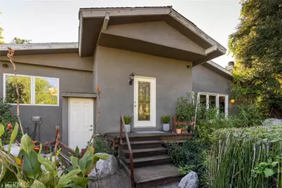 5653 Shirley Avenue, Tarzana, CA 91356 - Photo 14