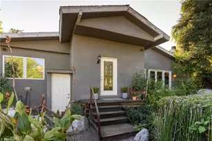 5653 Shirley Ave, Tarzana, CA 91356 - Photo 14