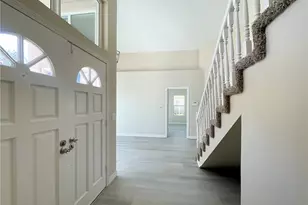 1768 Mesa Dr, Lancaster, CA 93535 - Photo 6