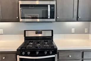 12745 Watt Ln, Sylmar, CA 91342 - Photo 8