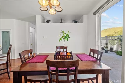 29458 Shannon Court, Canyon Country, CA 91387 - Photo 8