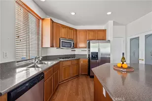 29458 Shannon Ct, Canyon Country, CA 91387 - Photo 6