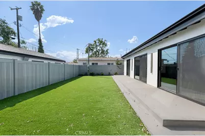 18240 Hartland Street, Reseda, CA 91335 - Photo 4