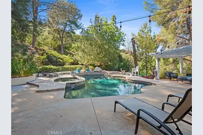 27323 Eaglehelm Drive, Canyon Country, CA 91387 - Photo 36