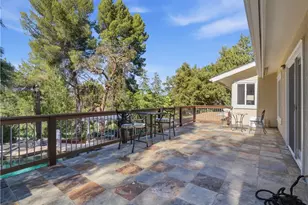 27323 Eaglehelm Dr, Canyon Country, CA 91387 - Photo 20