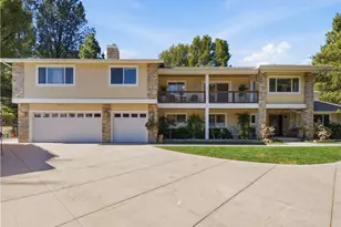 27323 Eaglehelm Dr, Canyon Country, CA 91387 - Photo 2