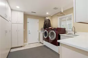 27323 Eaglehelm Dr, Canyon Country, CA 91387 - Photo 34